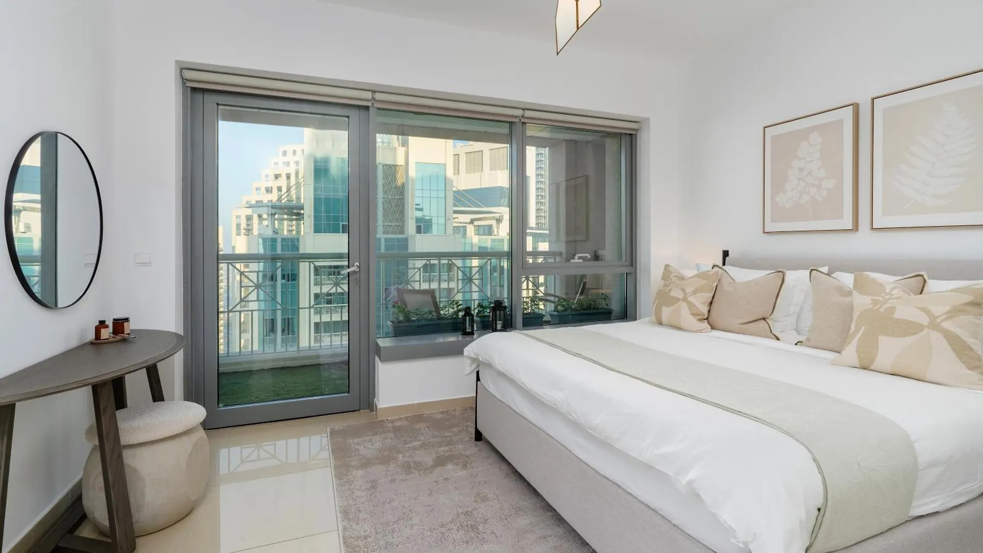 Luxury High Floor 1Br With Full Burj Khalifa View By Auberge Dubai 0*,  United Arab Emirates