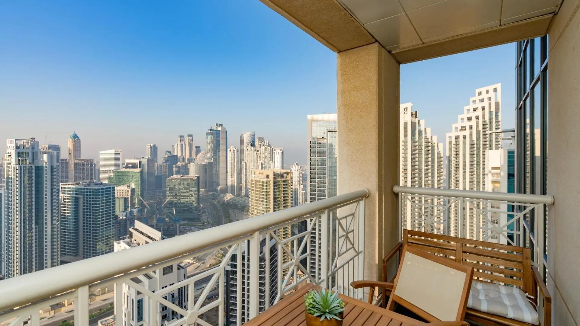 Luxury High Floor 1Br With Full Burj Khalifa View By Auberge Dubai Apartment